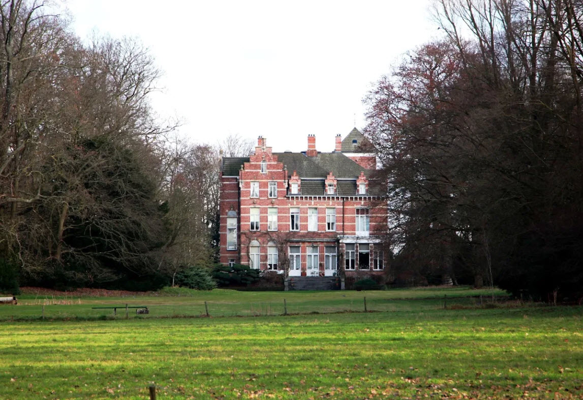 Kasteel Ronsevaal, Belgium